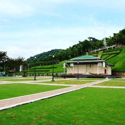 Kostka polbruk w architekturze krajobrazu Inspirujące pomysły na aranżacje