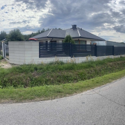 Nowoczesne i elastyczne rozwiązania: Ogrodzenia modułowe w praktyce