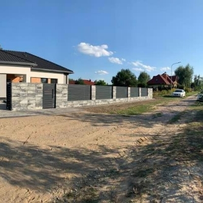 Nowoczesne i elastyczne rozwiązania: Ogrodzenia modułowe w praktyce