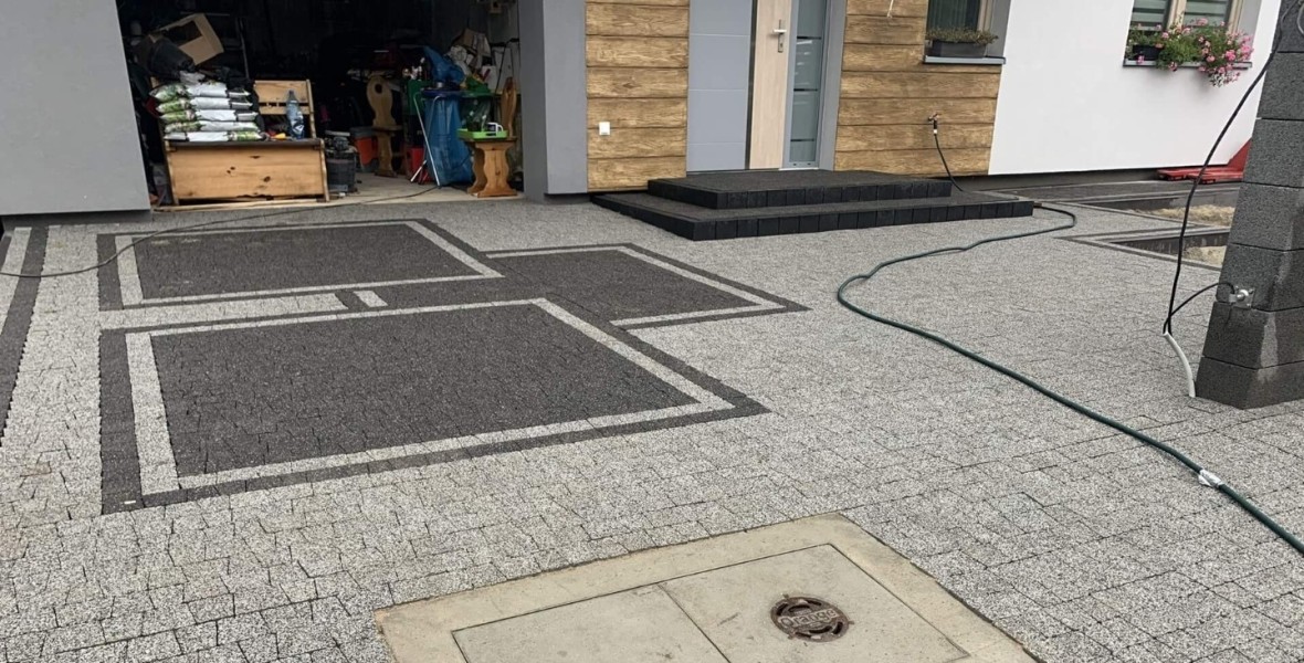 Kostka Brukowa w Garażu: Czy To Dobry Pomysł? Rozwiązujemy Wątpliwości