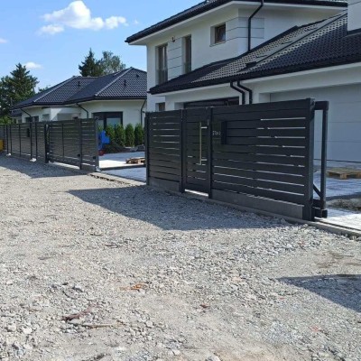 Ogrodzenia modułowe: Szybki i efektowny sposób na zabezpieczenie posesji